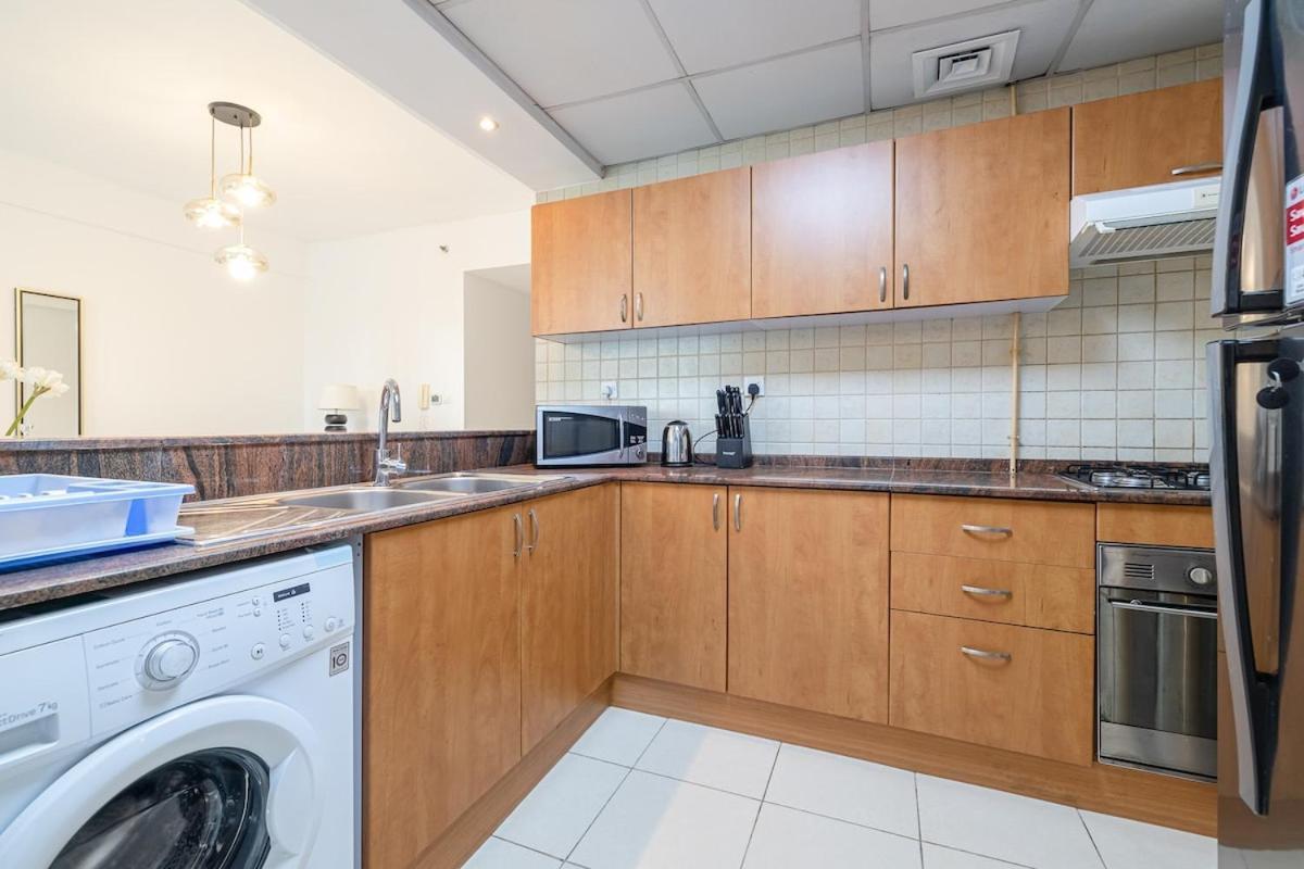 2 Bedroom Apartment I Marina Diamond 4 I Close To Metro دبي المظهر الخارجي الصورة