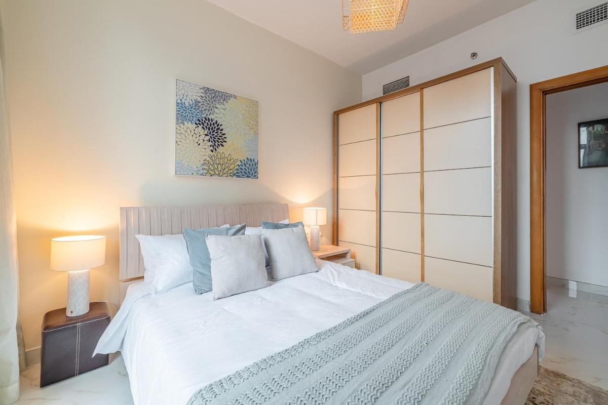 2 Bedroom Apartment I Marina Diamond 4 I Close To Metro دبي المظهر الخارجي الصورة